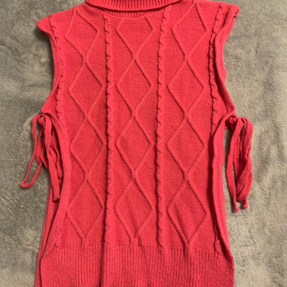 Women's pink Cable Knit Sweater Vest